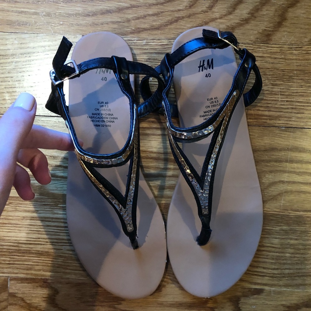 H&M Black and Gold slip on cut out hole Sandals